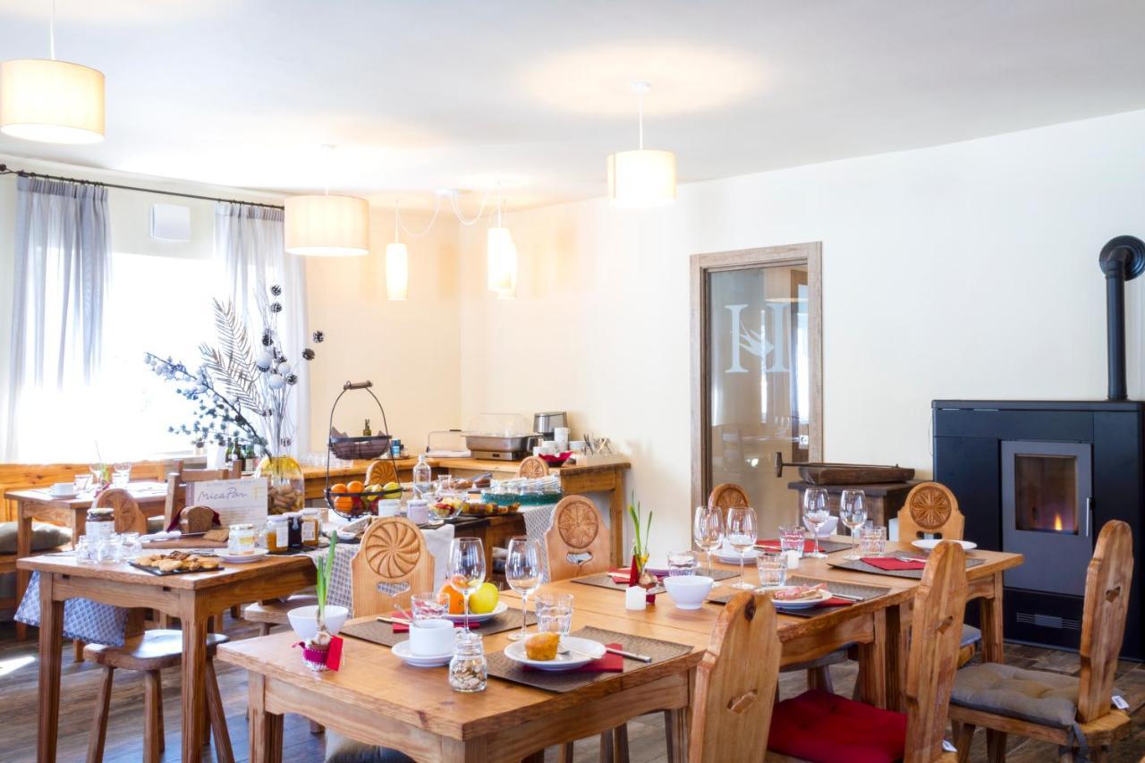 אאוסטה Hirondelle Locanda מראה חיצוני תמונה